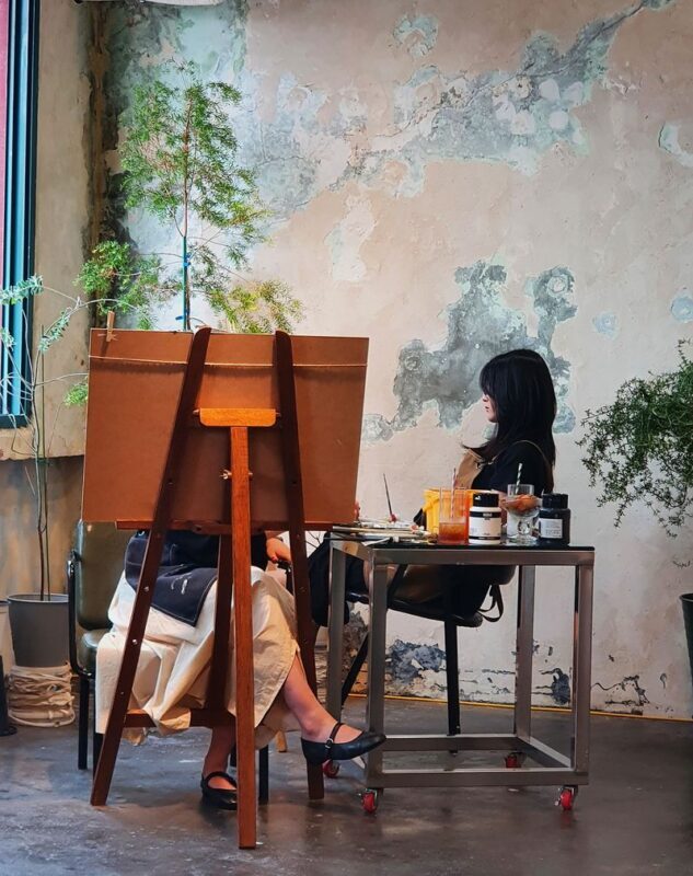 Joseon Dynasty Painting Session with Acrylics in Seoul - What the price does and does not cover