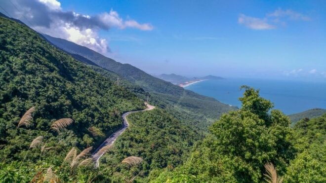 Journey of Acrossing Hai Van Pass - Payment Policies