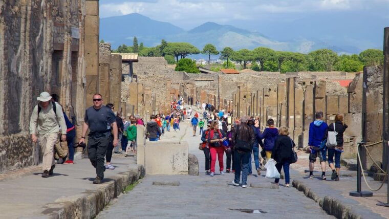 Journey Through Pompeii & Vesuvius: History, Ruins and Lava - The Sum Up