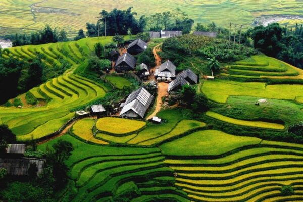 Journey Through Sapa Terraces & Traditions - Preparation and What to Bring