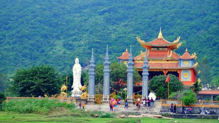 Journey to Cham Island: Explore, Snorkel, and Indulge - Detailed Itinerary