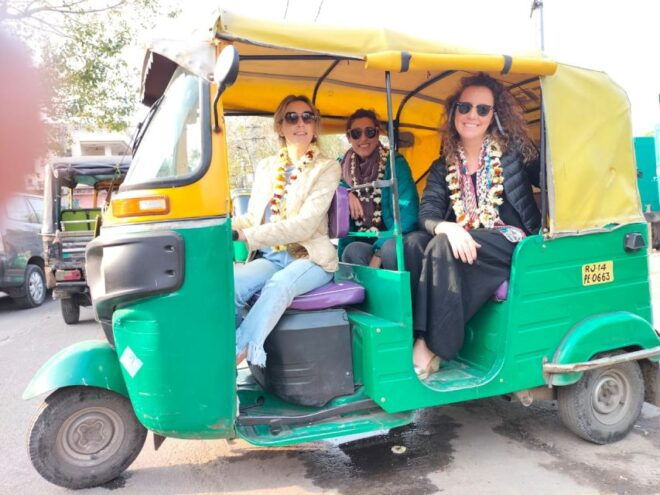 Joyful Private Full Day Tour of Pink City Jaipur By Tuktuk - Prohibited Items for the Tour