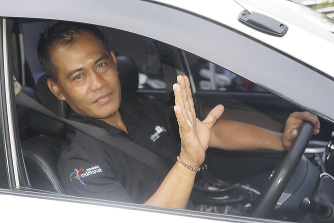 Juanda Surabaya Airport Travel Shuttle Service - Rating Breakdown