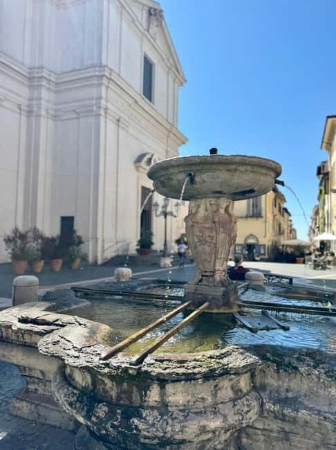 Jubilee: Castel Gandolfo and the gardens of the papal villas - The Sum Up