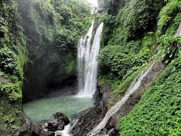 Jumping Sliding at Aling- Aling Waterfall - Wanagiri Hidden Hill - Handara Gate - Challenging Drive to Aling-Aling Waterfall