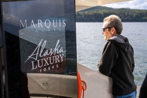Juneau: All Inclusive Luxury Whale Watch - Personal Greeting and Transportation