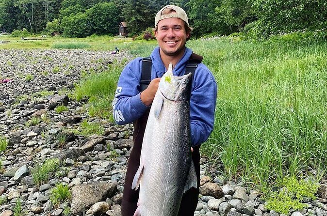 Juneau Shore Fishing Shuttle and Gear - Possible Drawbacks or Things to Consider