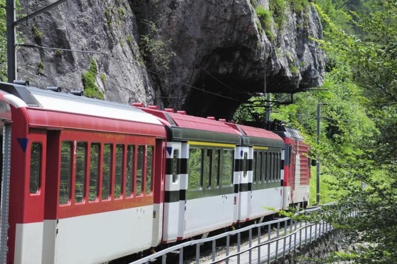 Jungfraujoch Day Tour with Transport - Should you book the Jungfraujoch day tour?
