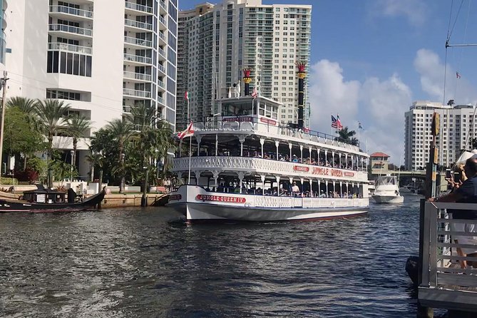 Jungle Queen Riverboat 90-Minute Narrated Sightseeing Cruise in Fort Lauderdale - Meeting Point and Parking
