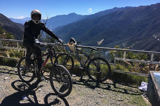 Jungle Trail to Machu Picchu (Mountainbiking, Rafting, Ziplining) - 4 Day Tour - Day 1 Itinerary