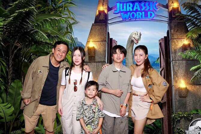 Jurassic World Bangkok Tickets - What Is the Jurassic World Bangkok Experience?