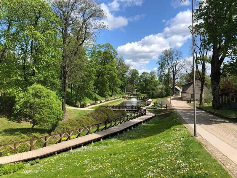 Jurmala,Kuldiga, Ragaciems beach, Kemeri N Park,Food & drink - Who Is This Tour For?