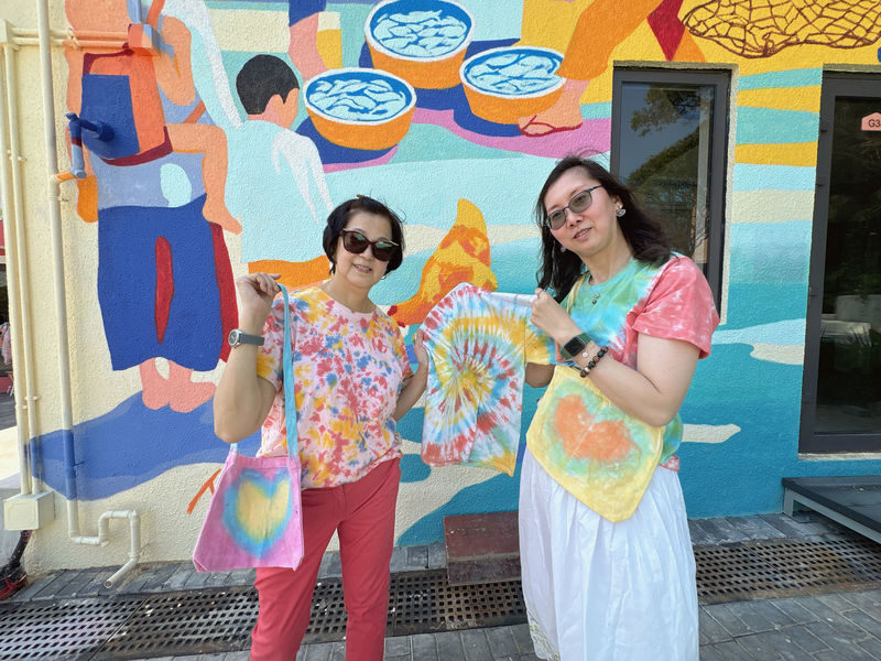JUST BE Colorful, Monochrome Craft Tie-Dye | Ma Wan 1868 Art Village - Should you book it?