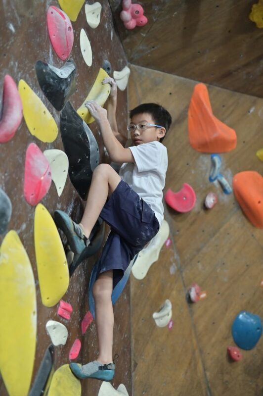 JUST CLIMB Indoor Bouldering Site | Tryclimb | Baby Climbing | Tseung Kwan O | Shek Mun | San Po Kong | Tai Koo | Tsuen Wan | Kai Tak - The booking step that needs your attention