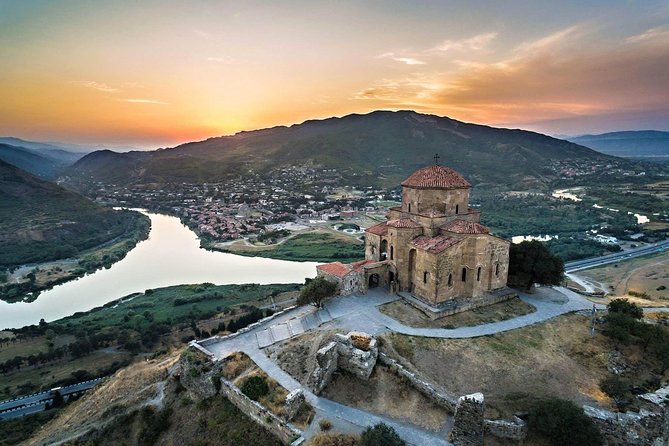 Jvari Monastery, Ananuri, Gudauri, Kazbegi Group & Private Tour - Tour Highlights