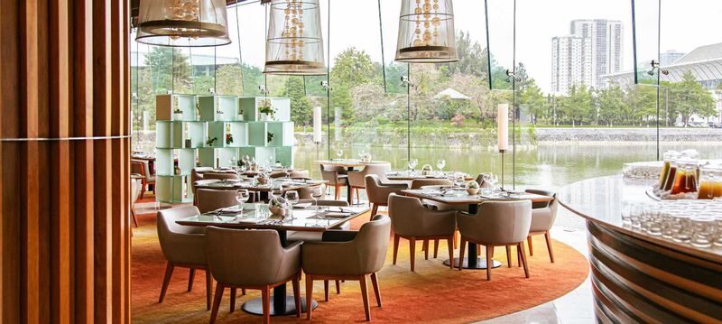JW Marriott Cafe: Lunch and Dinner Buffet Experience in Hanoi - Who should book JW Cafe?