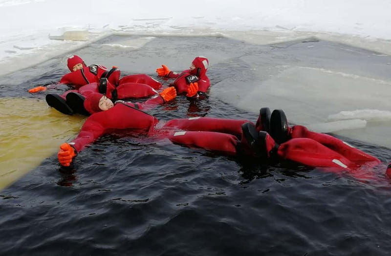 Jyvaskyla: Arctic Floating Experience - Good To Know