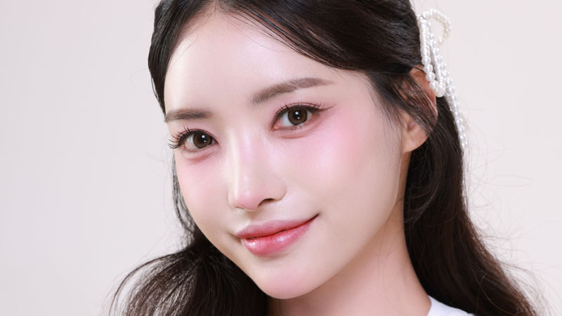 K-Beauty & K-Pop Hair & Makeup at LuLu Studio Gyeongbokgung - What happens during the 20-to-30-minute session