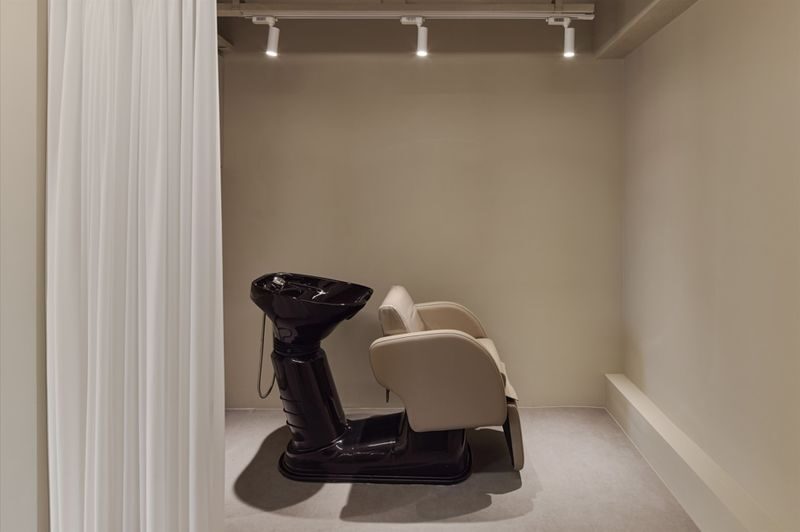 K-Beauty Scalp Detox: Total Scalp & Hair Loss Clinic Experience - What the equipment and products mean for you