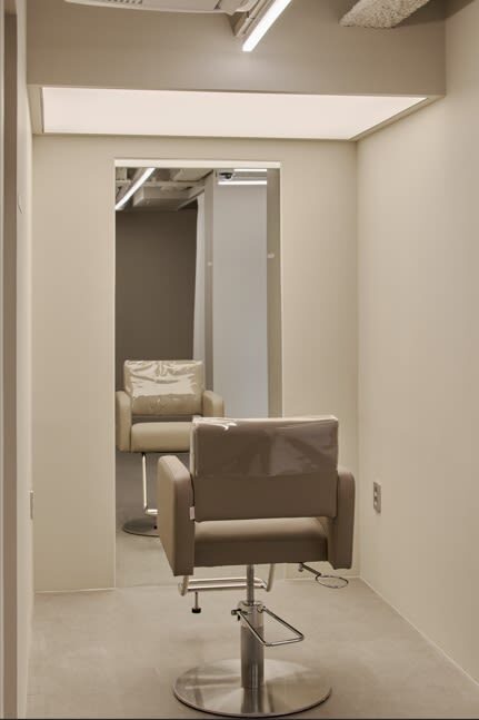 K-Beauty Scalp Detox: Total Scalp & Hair Loss Clinic Experience - The value of seeing your scalp up close