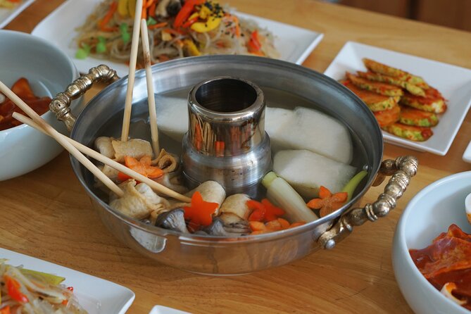 K-Food Cooking Japchae Tteokbokki Mandu & Fishcake Soup - Ingredients for Japchae Tteokbokki Mandu & Fishcake Soup