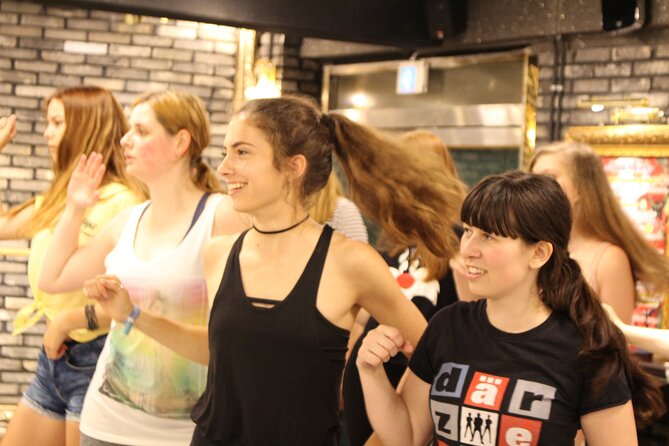 K-Pop Dance Class in Seoul, Korea With Pickup - Dance Styles Covered