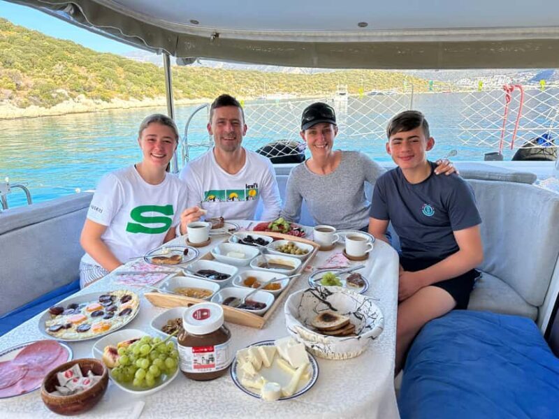 Ka: Day Sailing Catamaran Trip with Lunch and Snorkeling - The Experience’s Highlights