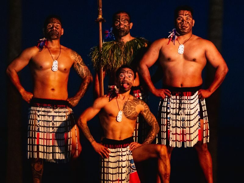 Ka Moana Luau Experience at Aloha Tower in Honolulu - Getting there, booking, and timing