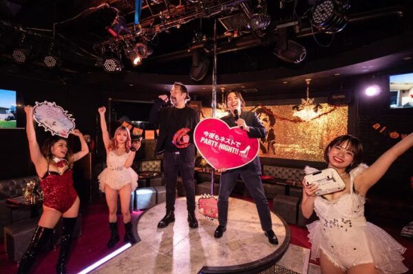 Kabukicho Bar Hopping & Grab a Bite Tour - Tips for a Great Experience