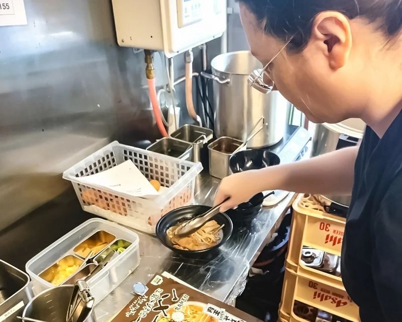 Kabukicho Ramen Making Experience - Eat your creation with the class
