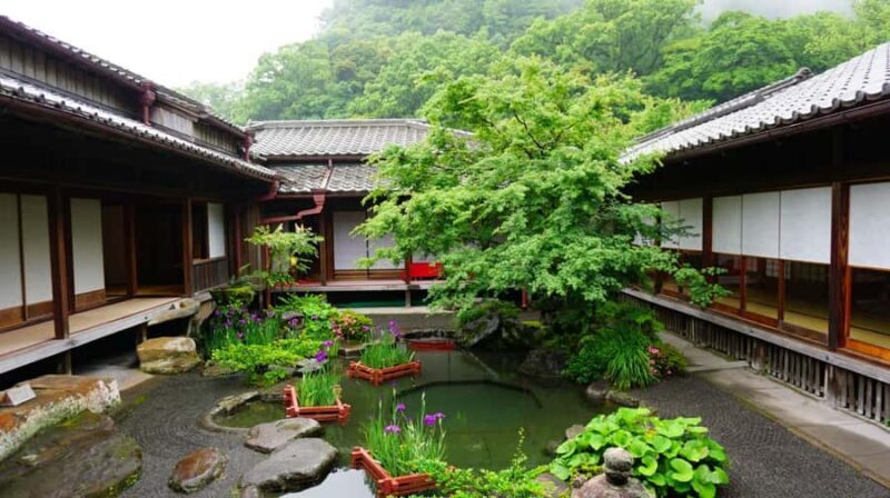 Kagoshima: Sengan-en Garden & Japans Industrial Revolution - Visiting the Shinto Shrine