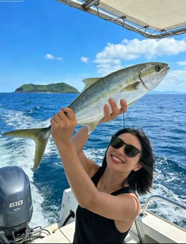Kagoshima Shinko/Ibusuki Yamakawa Port/Kirishima Hayato Port Shared Fishing Trip: Kagoshima Shared Fishing Experience (Guaranteed Departure for 1 Person, Hotel Transfer, Free Fishing Gear, Fish Handling, Multiple Ports to Choose From) - Turning your catch into a meal