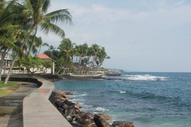 Kailua-Kona: Haunted History Ghost Walking Tour - Folklore and Mythology