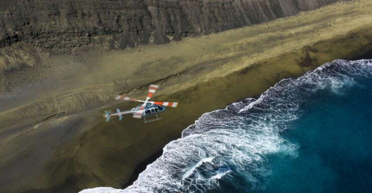 Kailua-Kona: Volcano and Kohala Landing Helicopter Tour - Highlights of the Tour