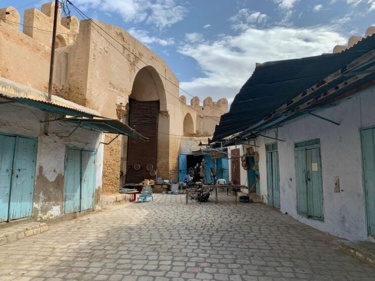 Kairouan: Indiana Jones Film Site Tour in Historic Old City - Discover the Filming Locations