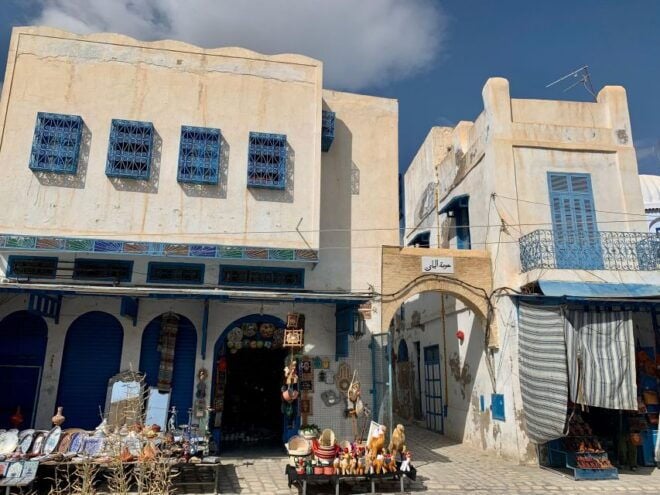 Kairouan: Indiana Jones Film Site Tour in Historic Old City - Navigate the Medina Maze With a Local Guide