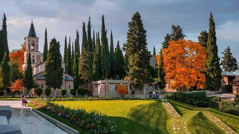 Kakheti: Group Tour - Wine & City of Love - First Stop: Manavi – A Spot for Wines and Spices