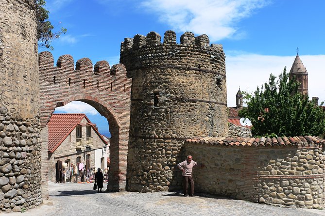 Kakheti in Region Group Tour From Tbilisi - Meeting Point and Logistics