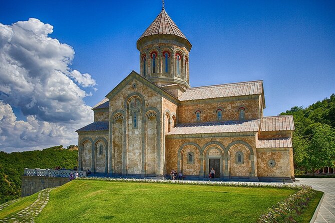 Kakheti Private Tour : Signagi - Bodbe - Wine Factory - Reviews and Testimonials