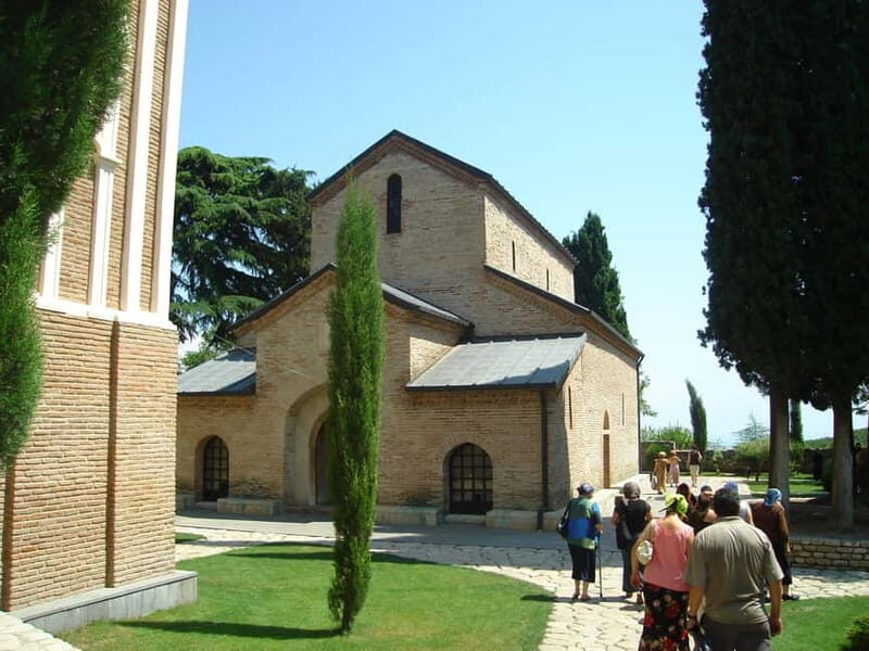 Kakheti. Sighnagi, Bodbe. Kindzmarauli Corporation. Telavi - Good To Know