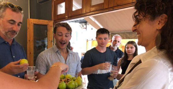 Kalamata: Food Tour and Olive Oil Tasting With Light Lunch - Meeting Point