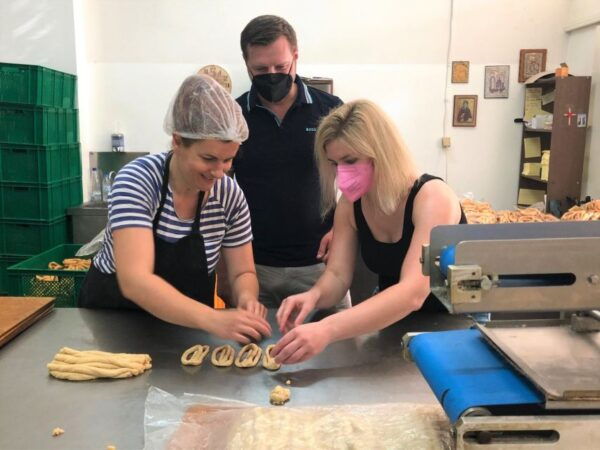 Kalamata: Food Tour and Olive Oil Tasting With Light Lunch - What to Bring