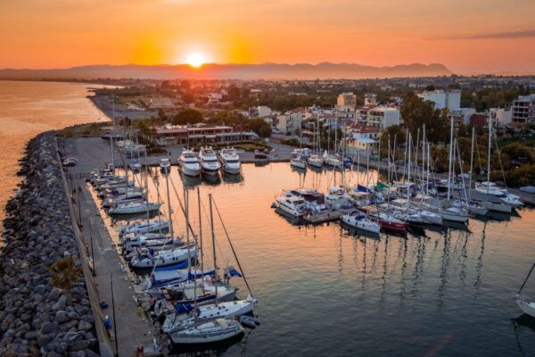 Kalamata Marina to Athens Airport Private Mercedes Minibus - The Sum Up