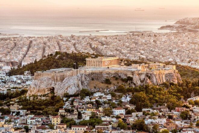 Kalamata to Athens Economy Transfer - Vehicle Quality and Features
