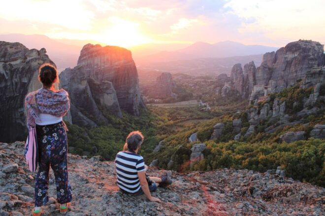 Kalampaka: Meteora Private Customized Tour in English 6 Hour - Tour Description and Highlights