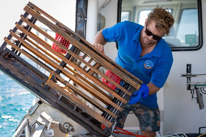 Kalbarri Rock Lobster Pot Pull Tour in Kalbarri - Common Questions