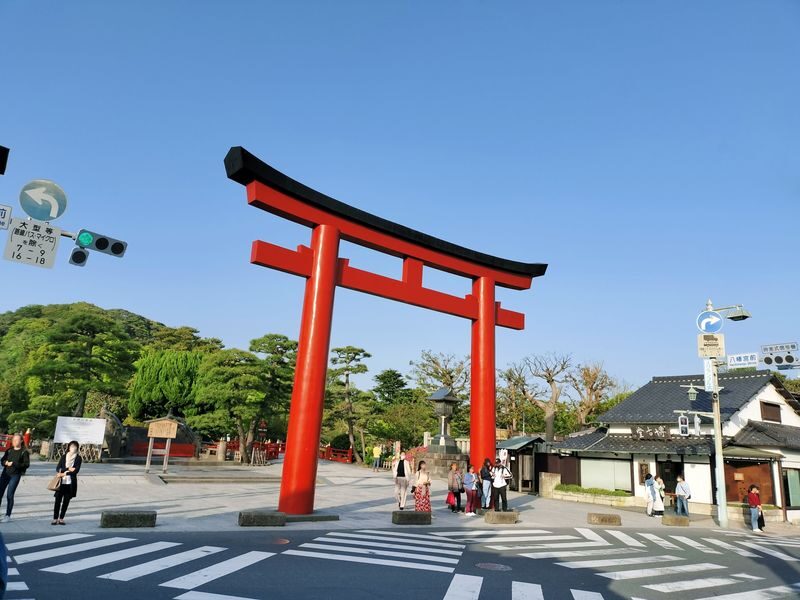 Kamakura Daibutsu Half-Day Private Customizable Tour - Kamakura High School Mae Station and Komachi Street