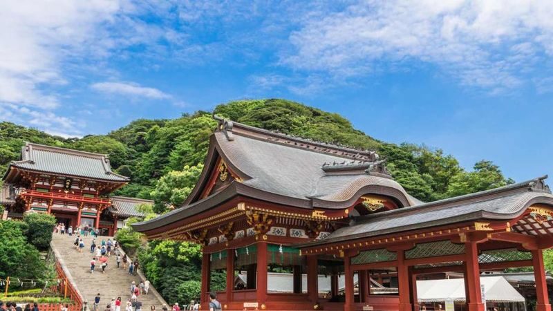 Kamakura Great Buddha & Tsurugaoka Hachimangu Shrine & Enoshima & Kamakura High School One Day Tour | Depart from Tokyo - Why combine Kamakura and Enoshima in one day
