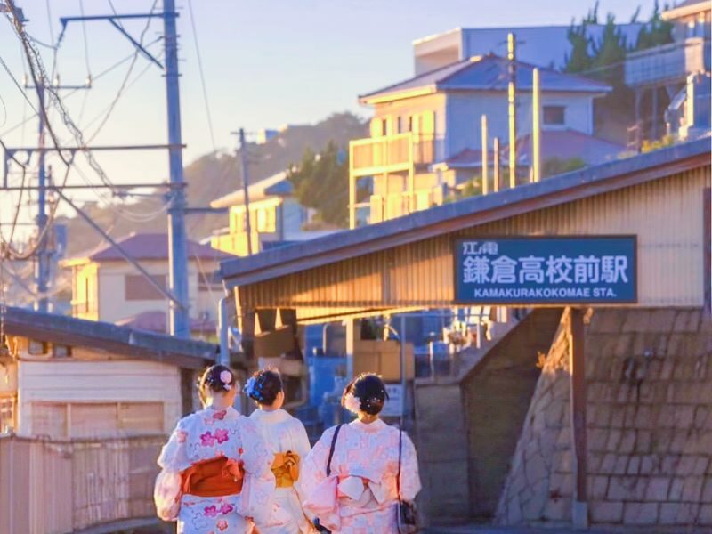 Kamakura High School "Slam Dunk" Filming Location + Enoshima Island + Atami Fireworks Instagram-Worthy One-Day Tour (From Tokyo) - The long ride is the price of covering three stops