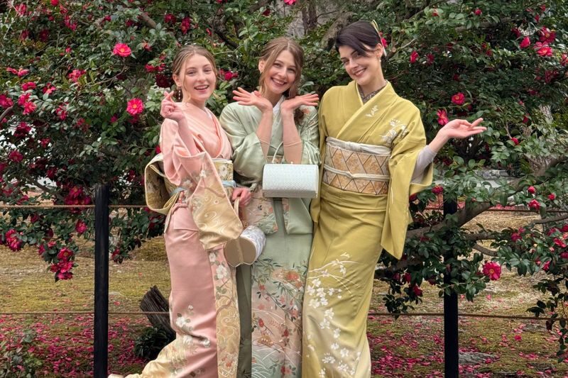 Kamakura, Japan | Popular Kimono Rental Experience (by Rika Wafuku) - Choosing a kimono in central Kamakura